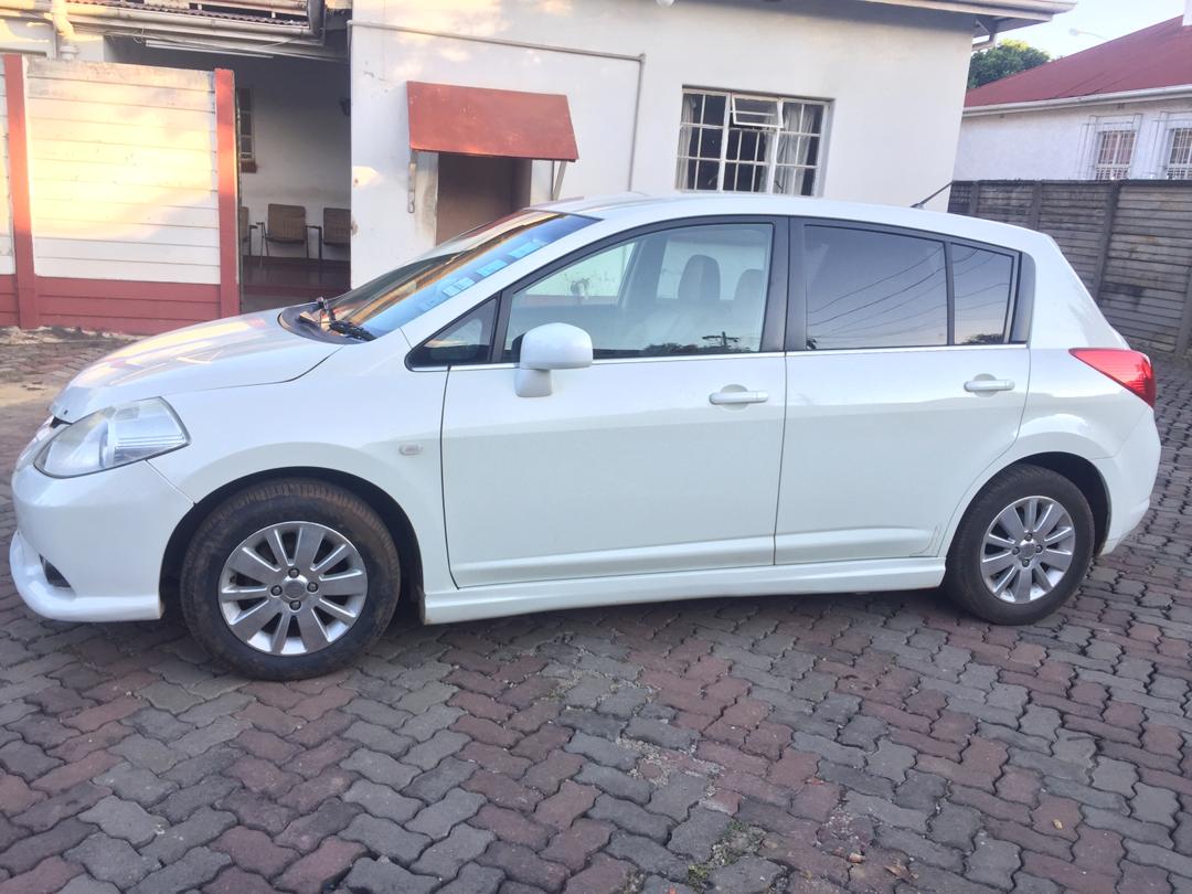 Nissan Tiida Latio