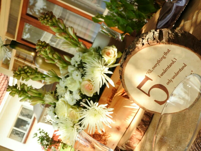 Rustic Wedding Decor