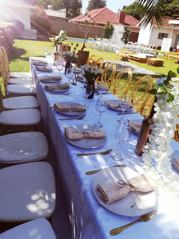 Roora/Picnic Decor