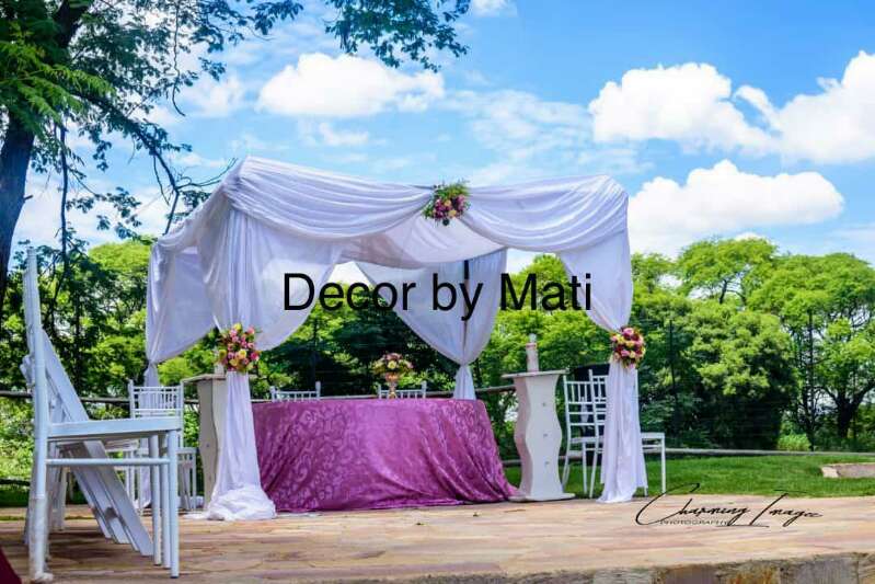 Decor & Florists