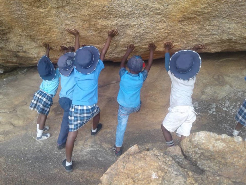 Accommodation & Activities