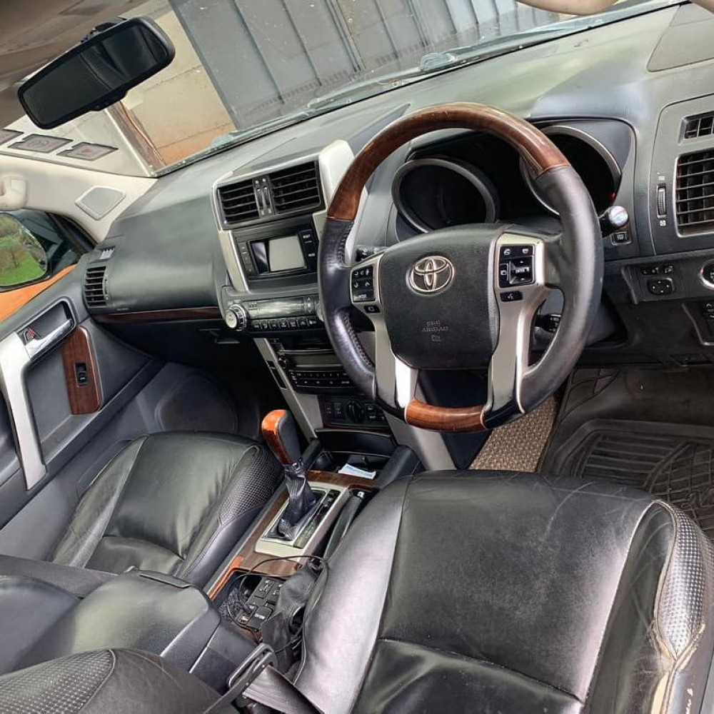Land Cruiser Prado for Hire