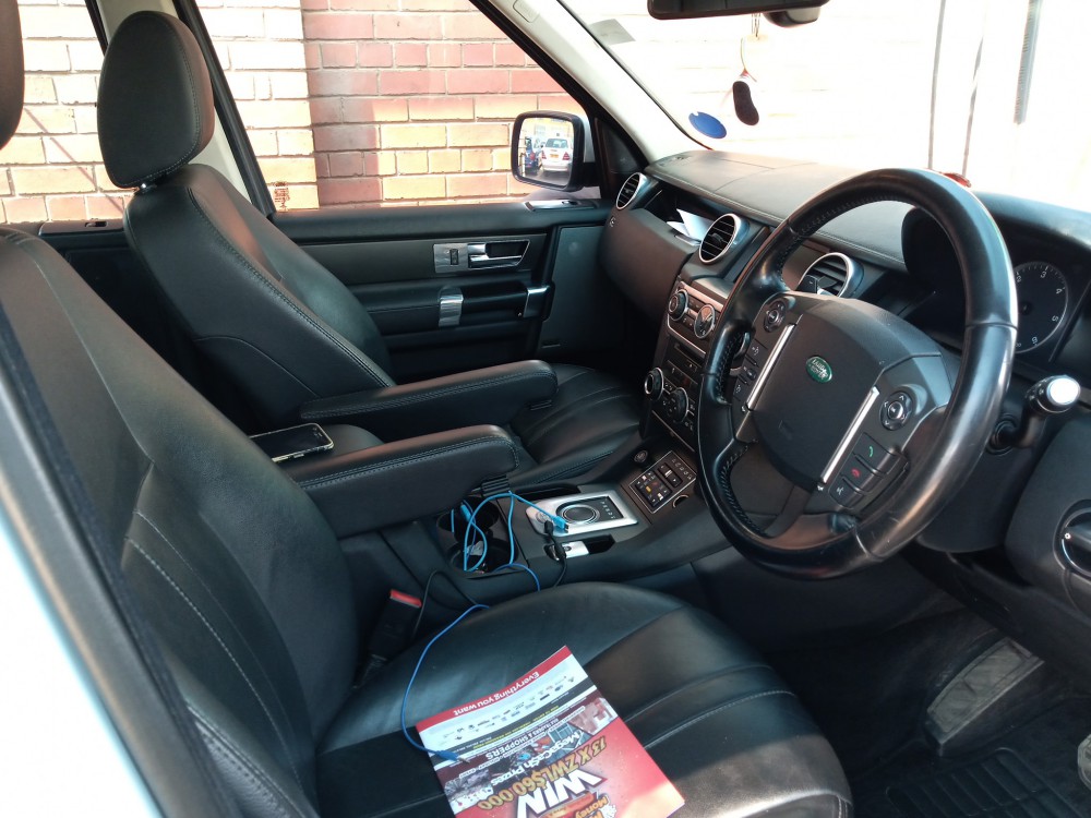 Land Rover for hire
