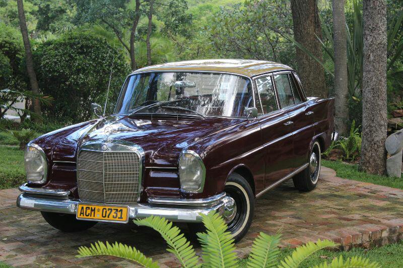 1963 Mercedes Benz 230