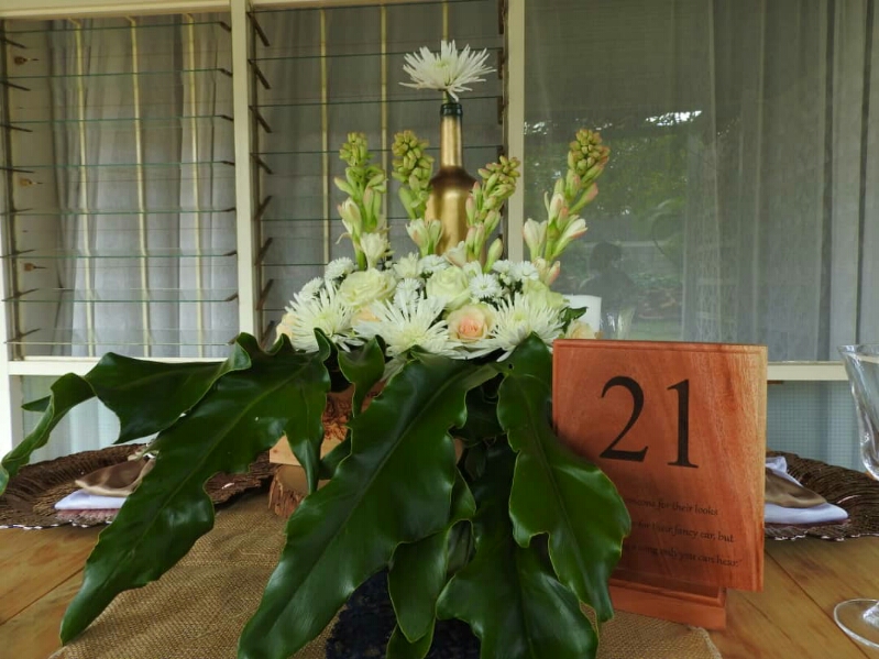 Rustic Wedding Decor