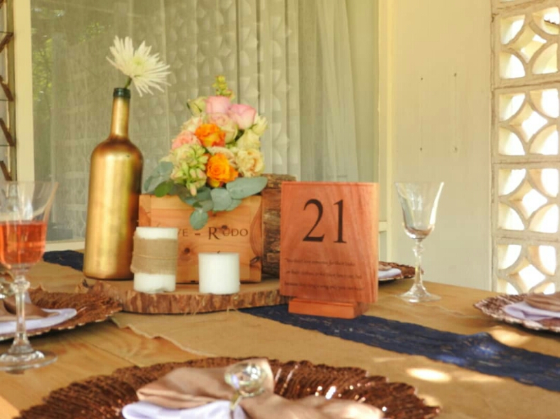 Rustic Wedding Decor