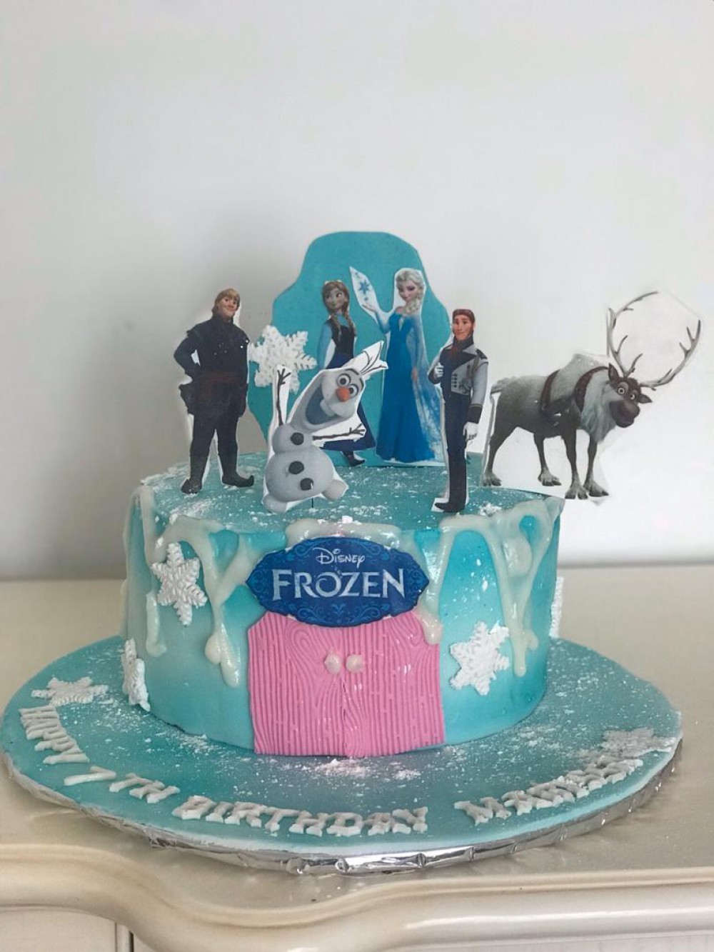Luxurious Occassional Cakes